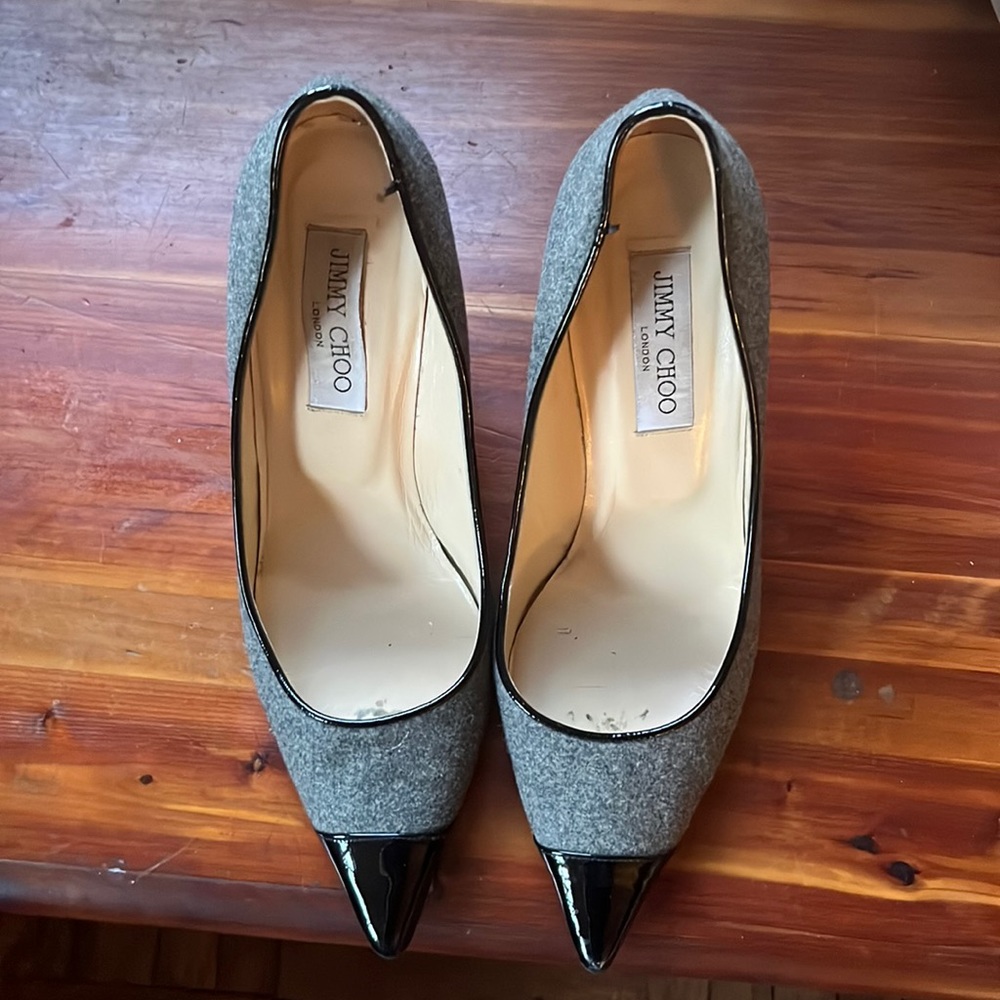 Jimmy choo black and gray pump